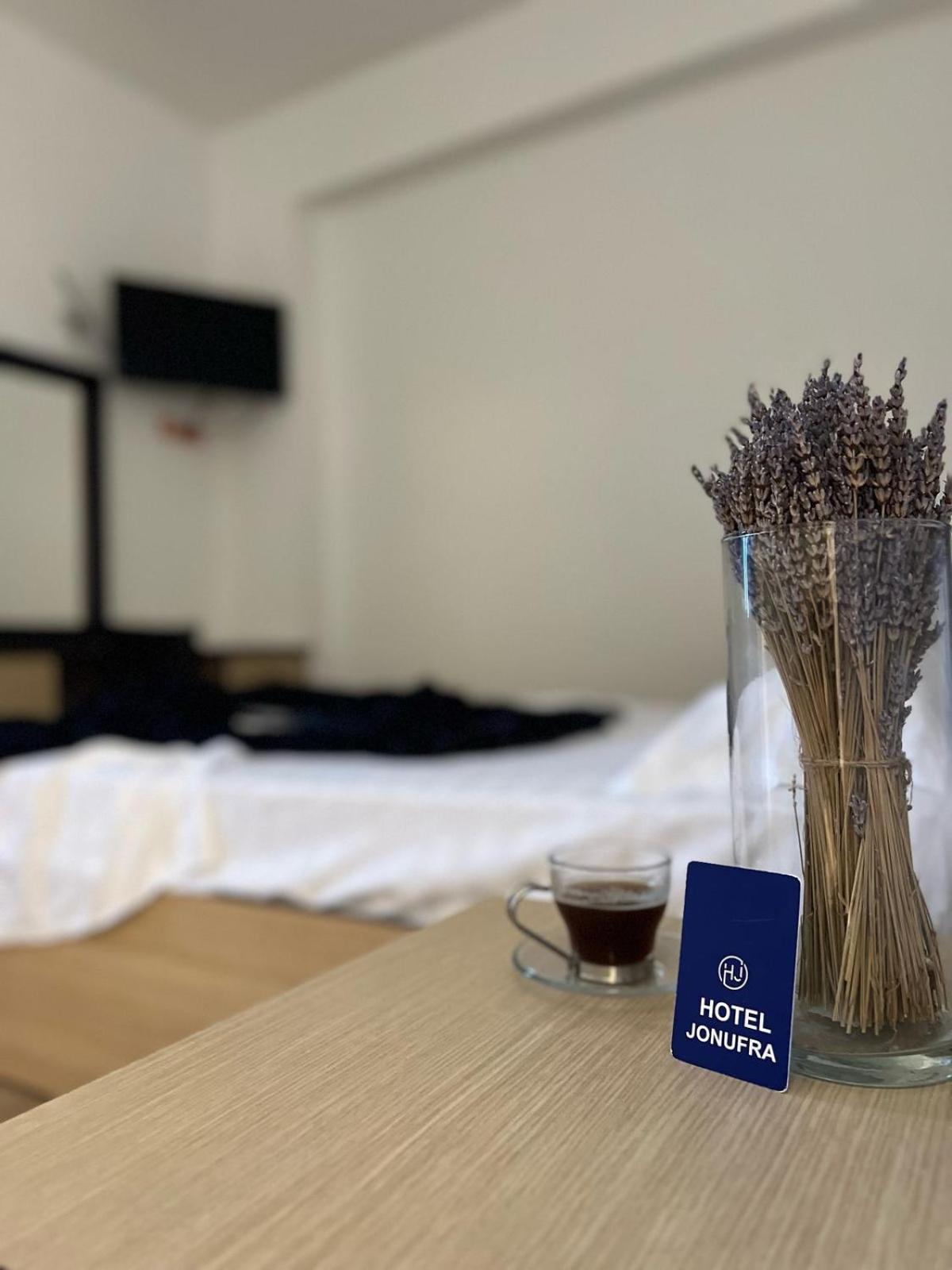 Hotel Jonufra Kanine Екстериор снимка