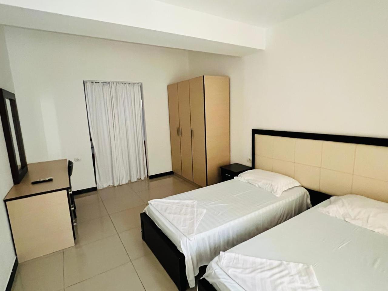 Hotel Jonufra Kanine Екстериор снимка