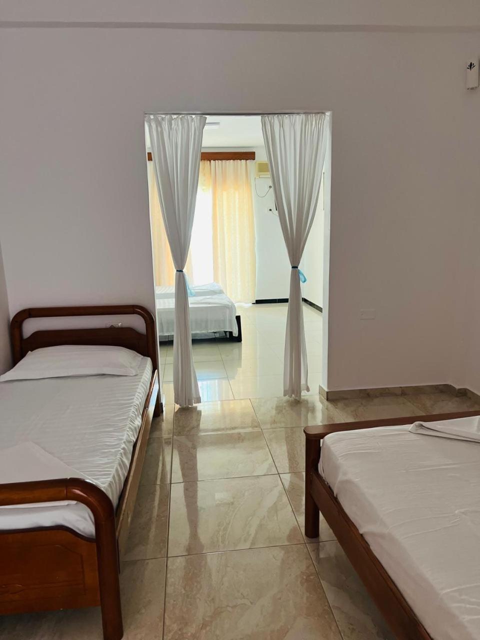Hotel Jonufra Kanine Екстериор снимка