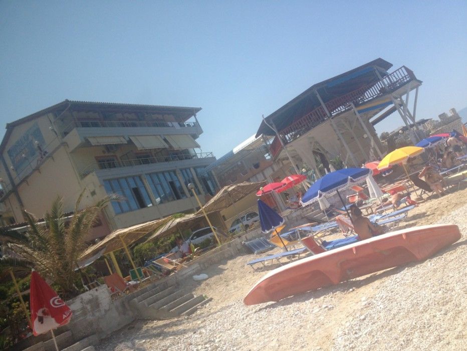Hotel Jonufra Kanine Екстериор снимка